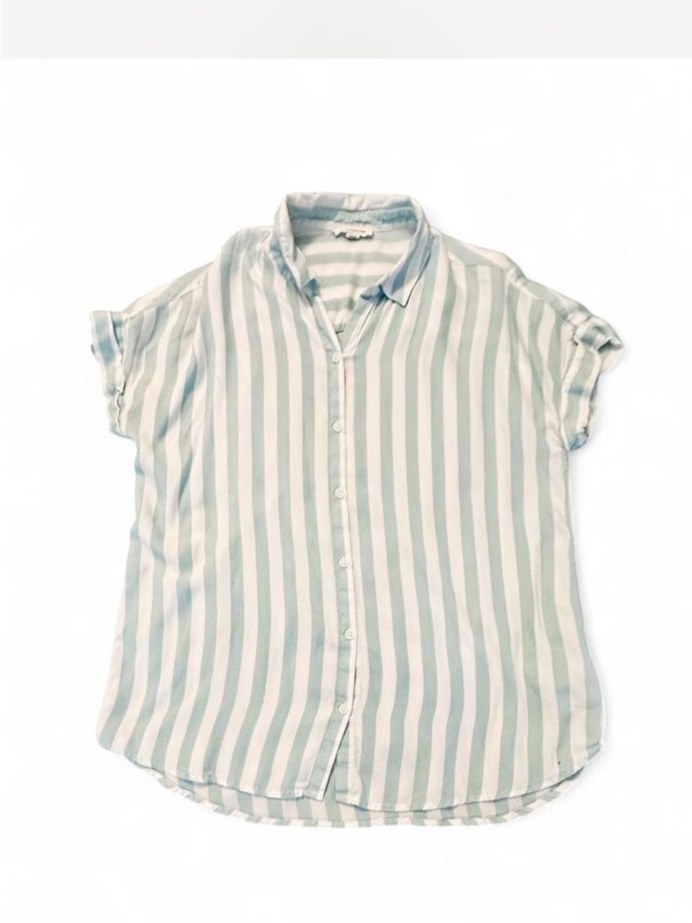 beachlunchlounge Light Blue and White Vertical Stripe Short-Sleeve Shirt